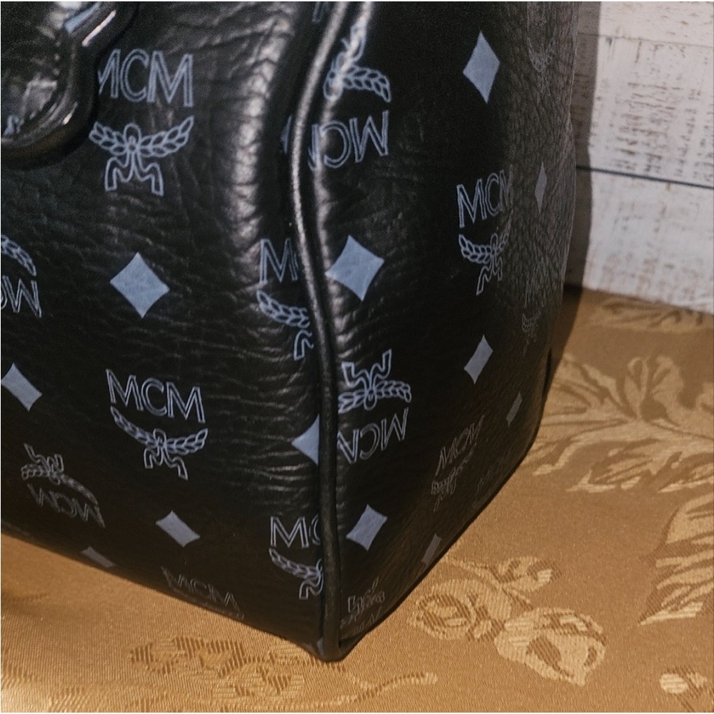 MCM Black Leather Boston Bag with Blue and Pink stripes - Picture 8 of 11
